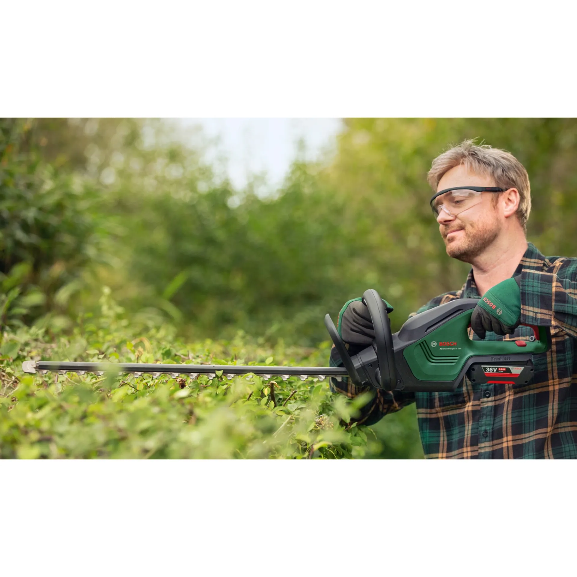 New Bosch ADVANCED HÆKKEKLIPPER 65,0 CM MED BATTERI OG LADER