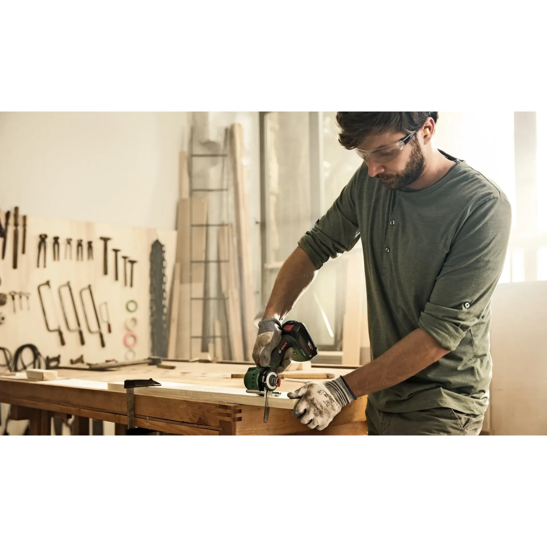 Outlet Bosch ADVANCEDCUT 18 MULTISAV AKKU 18,0 V UDEN BATTERI OG LADER