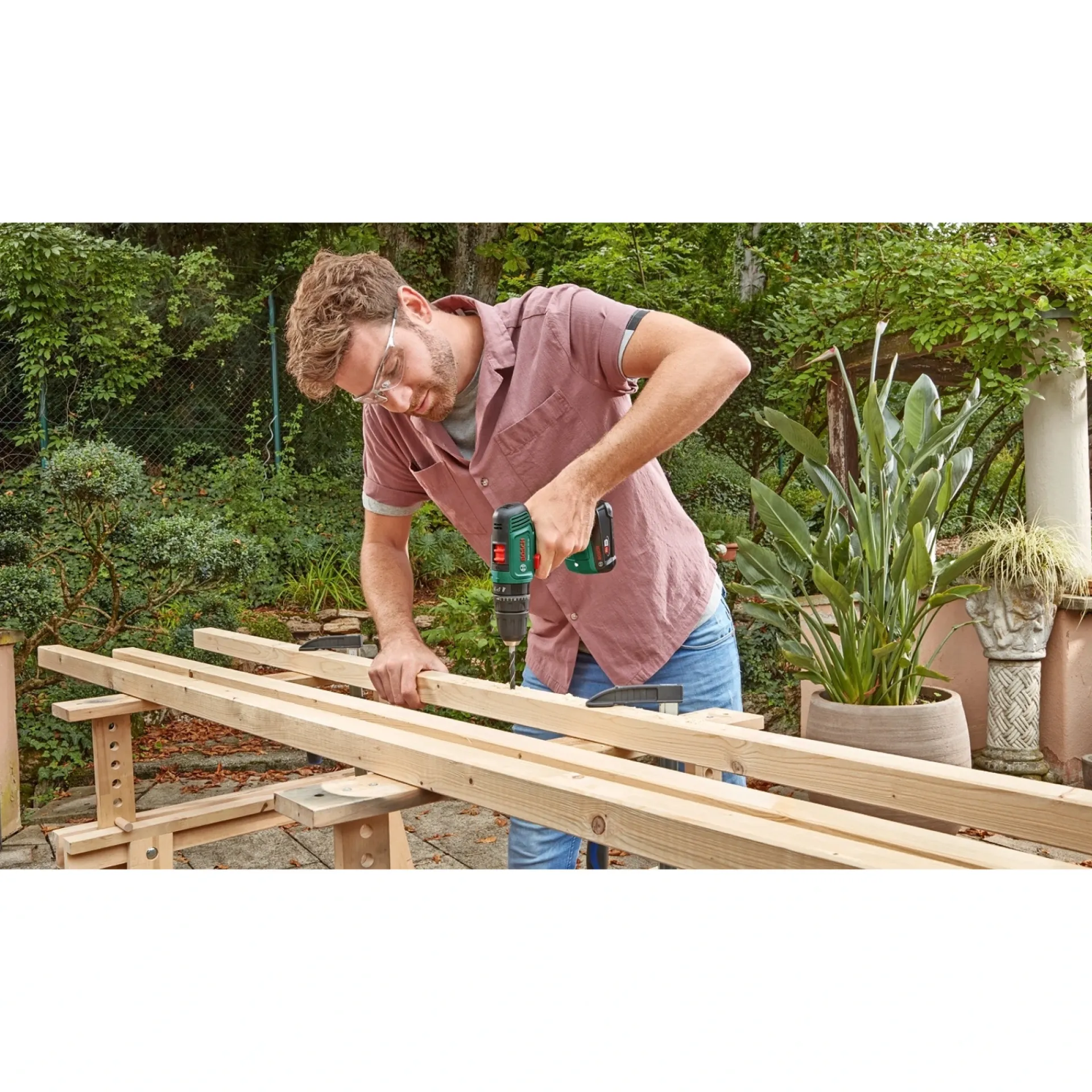 Sale Bosch EASY EASYIMPACT 18V-40 SLAGBORE-/SKRUEMASKINE AKKU MED BATTERI OG LADER