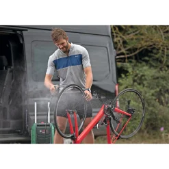 Best Bosch FONTUS 18V 1X2,5AH MOBILVASKER 20 BAR MED BATTERI OG LADER