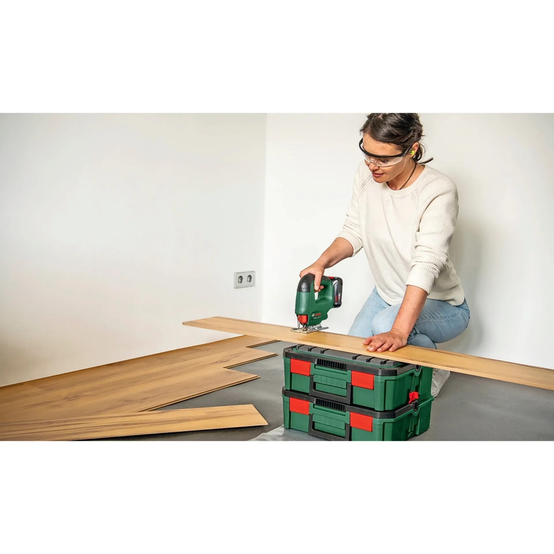 Clearance Bosch SOLO EASYSAW 18V-70 STIKSAV AKKU 18,0 V UDEN BATTERI OG LADER