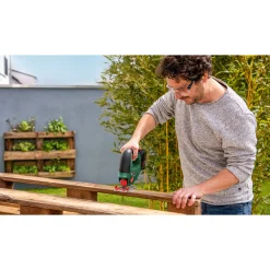 Outlet Bosch UNIVERSALSAW 18V-100 STIKSAV AKKU 18,0 V UDEN BATTERI OG LADER