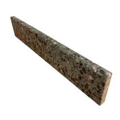 Granit.dk CARACAS TERRAZZOSOKKEL 7,5X40