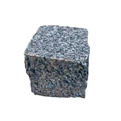 Outlet Granit.dk CHAUSSESTEN 8 X 9 X 9 CM NORDLAND RØD