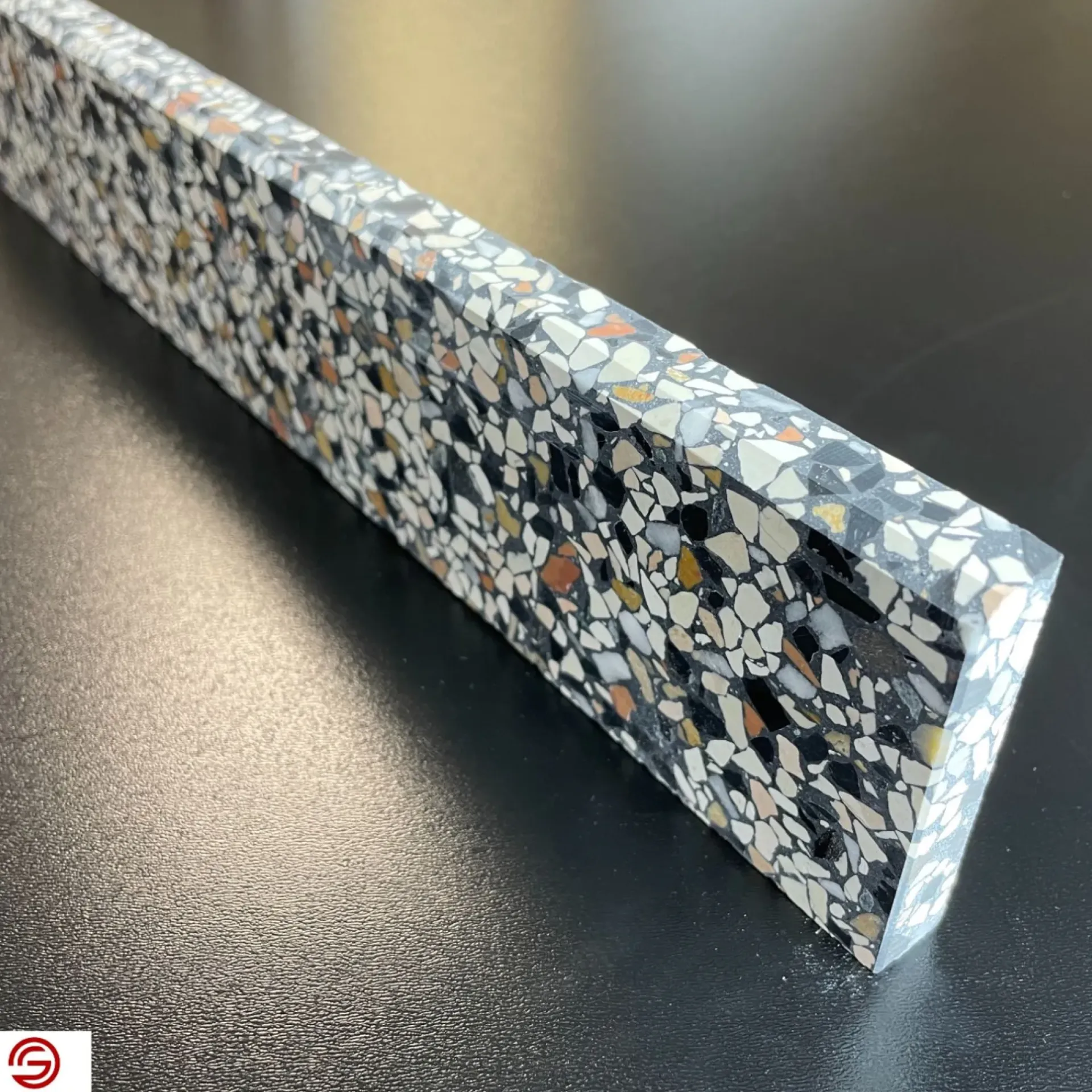 Clearance Granit.dk KØBENHAVN TERRAZZOSOKKEL 7,5X40