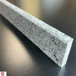 Discount Granit.dk REYKJAVIK TERRAZZOSOKKEL 7,5X40