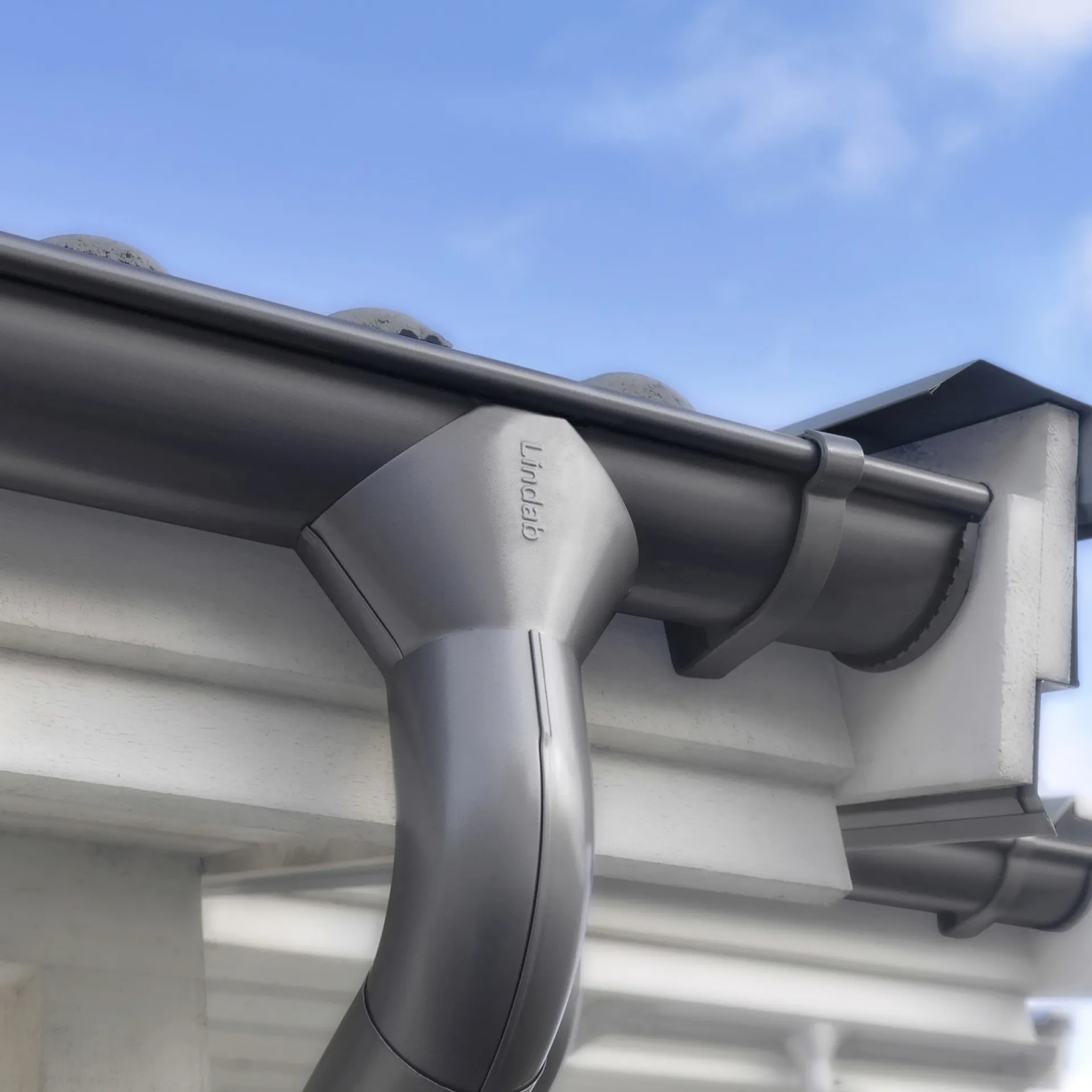 Discount Lindab RAINLINE R TAGRENDE 3000 MM STÅL MET. 045