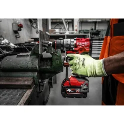 Best MILWAUKEE M18 FPD3-402C SLAGBOREMASKINE AKKU MED BATTERI OG LADER