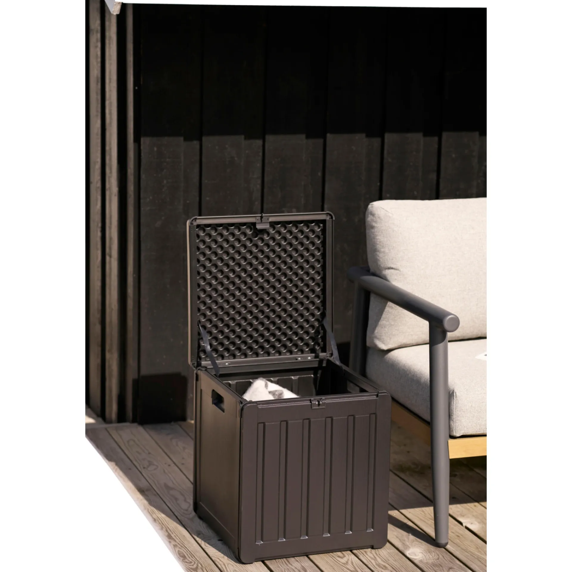 Sale Outrium LAOS 76 L OPBEVARINGSBOKS SORT
