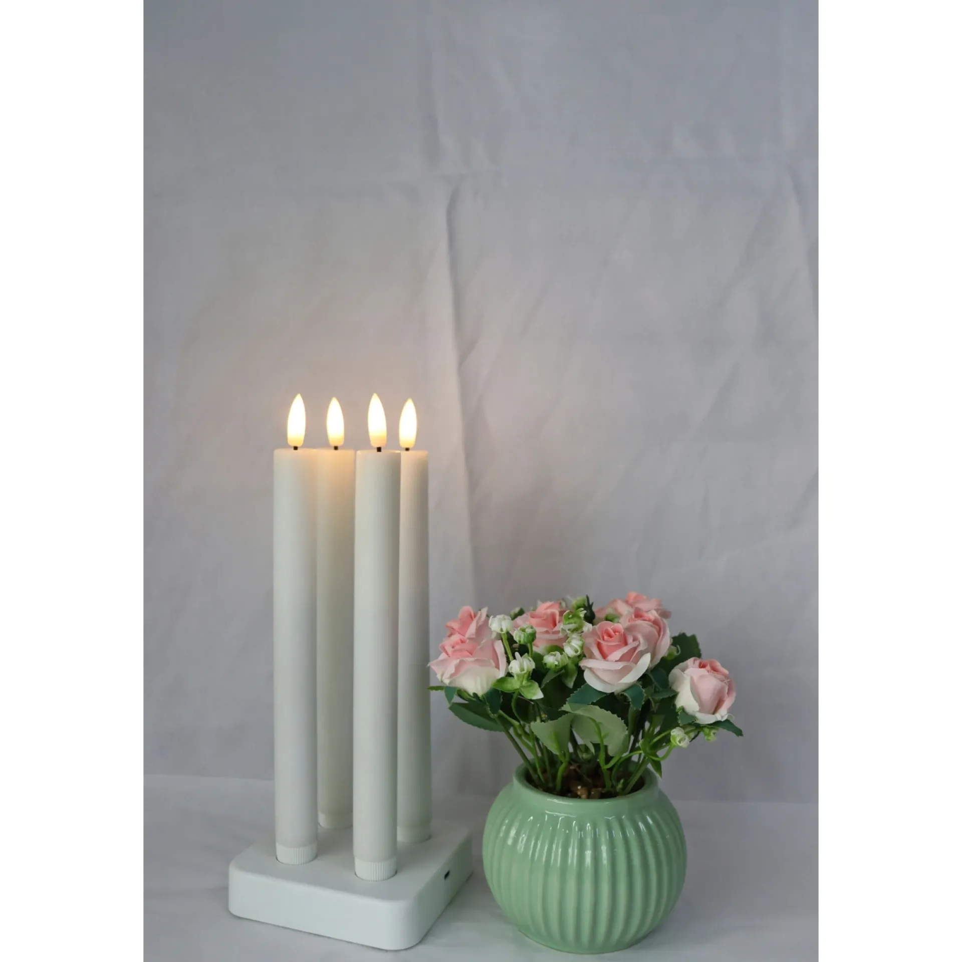 Best Veli Line 4-PAK GENOPLADELIGE HVIDE 24,5 CM LED KRONELYS