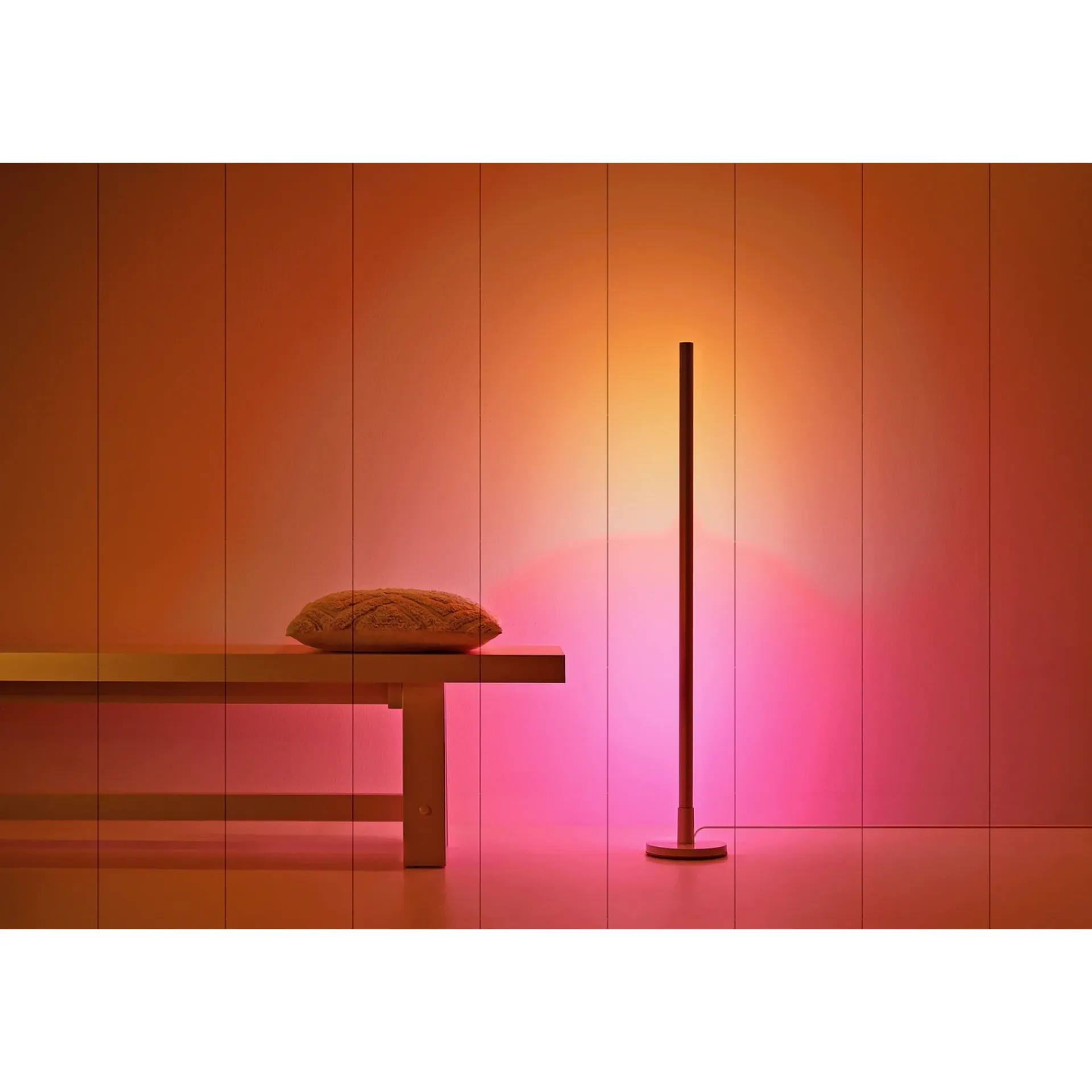 New WIZ POLE GULVLAMPE HVID 150 CM